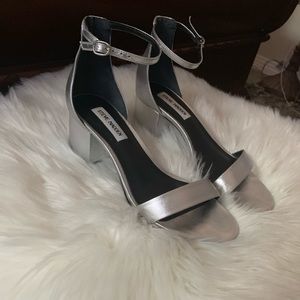 Steve Madden silver heels